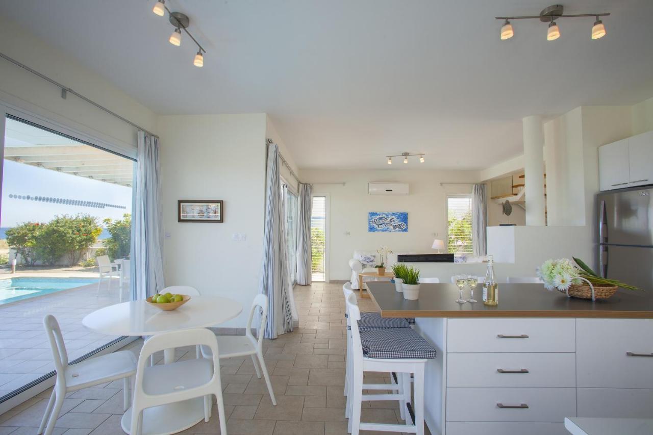 Protaras Seafront Villa Melissa Kültér fotó