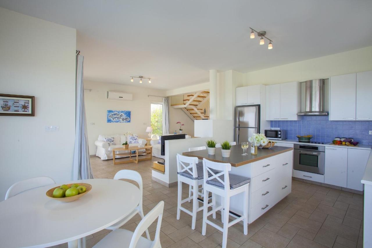 Protaras Seafront Villa Melissa Kültér fotó